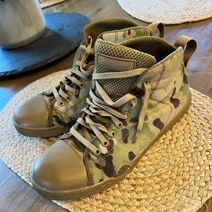 Altama Maritime Assault Mid